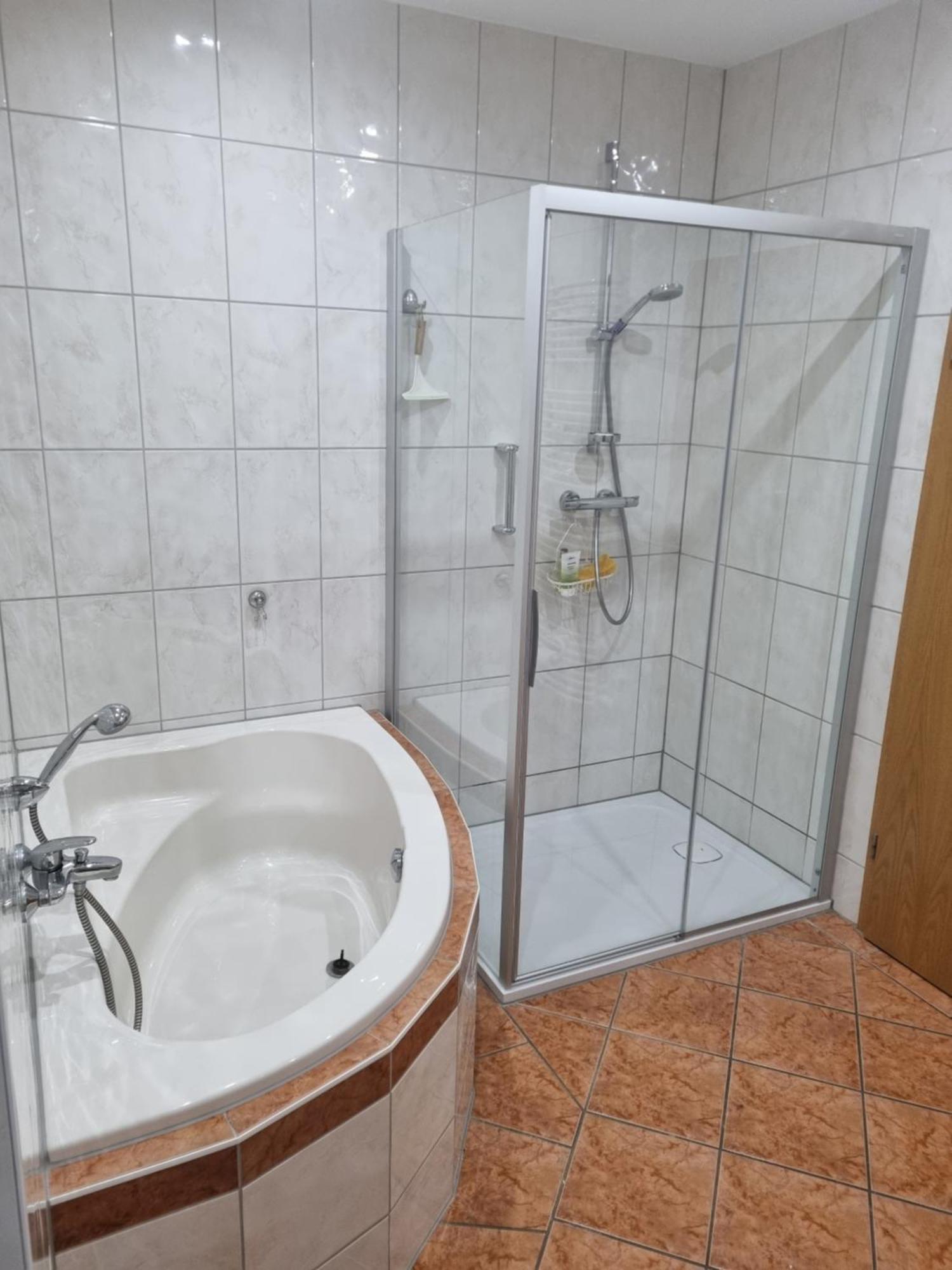 Ferienwohnung Im Villenviertel Ilmenau Esterno foto